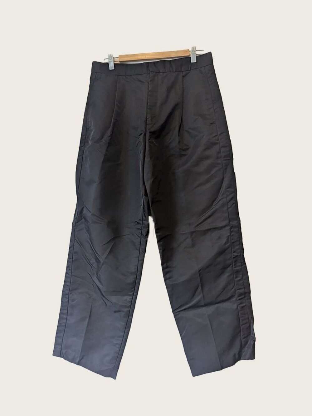 LGN LOUIS GABRIEL NOUCHI - Unisex satin pleated pants - Sz L